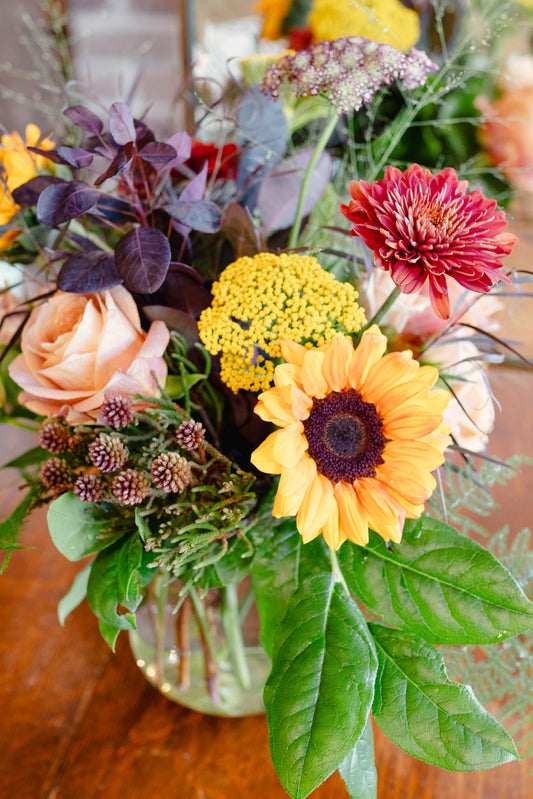 Floral Arranging Class - Arrangement of the Month (October 6 @6PM) | Easley, SC